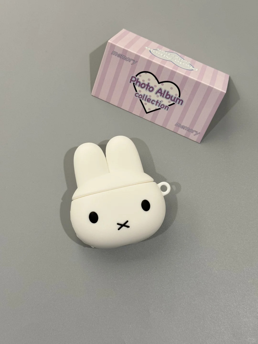 Miffy Rabbit Protective Airpod - Home Cinema Apple ulasan dan harga